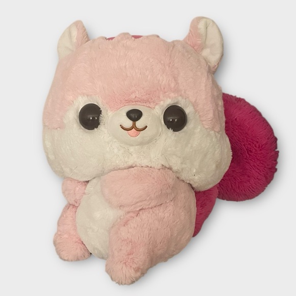 Amuse Fusappo Squirrel Plush Animal Plushie Fuzzy Tail Pink Fluffy New GS1116 - Picture 2 of 8